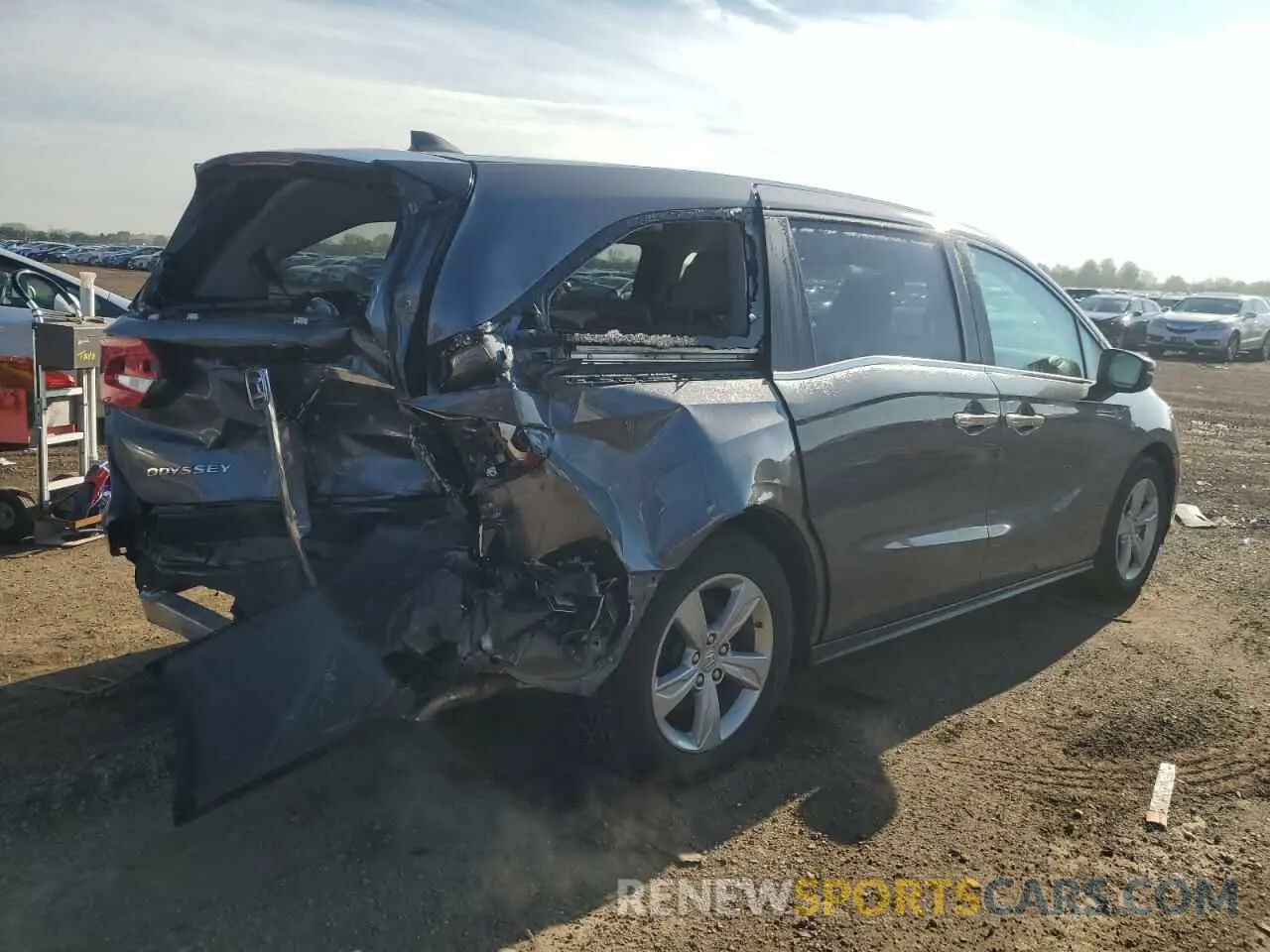 3 Photograph of a damaged car 5FNRL6H5XLB034745 HONDA All Models 2020