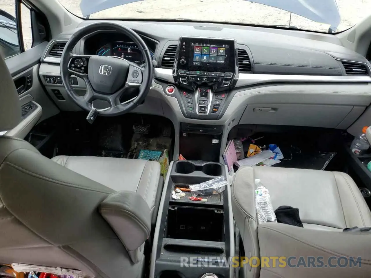 8 Photograph of a damaged car 5FNRL6H70LB051653 HONDA All Models 2020