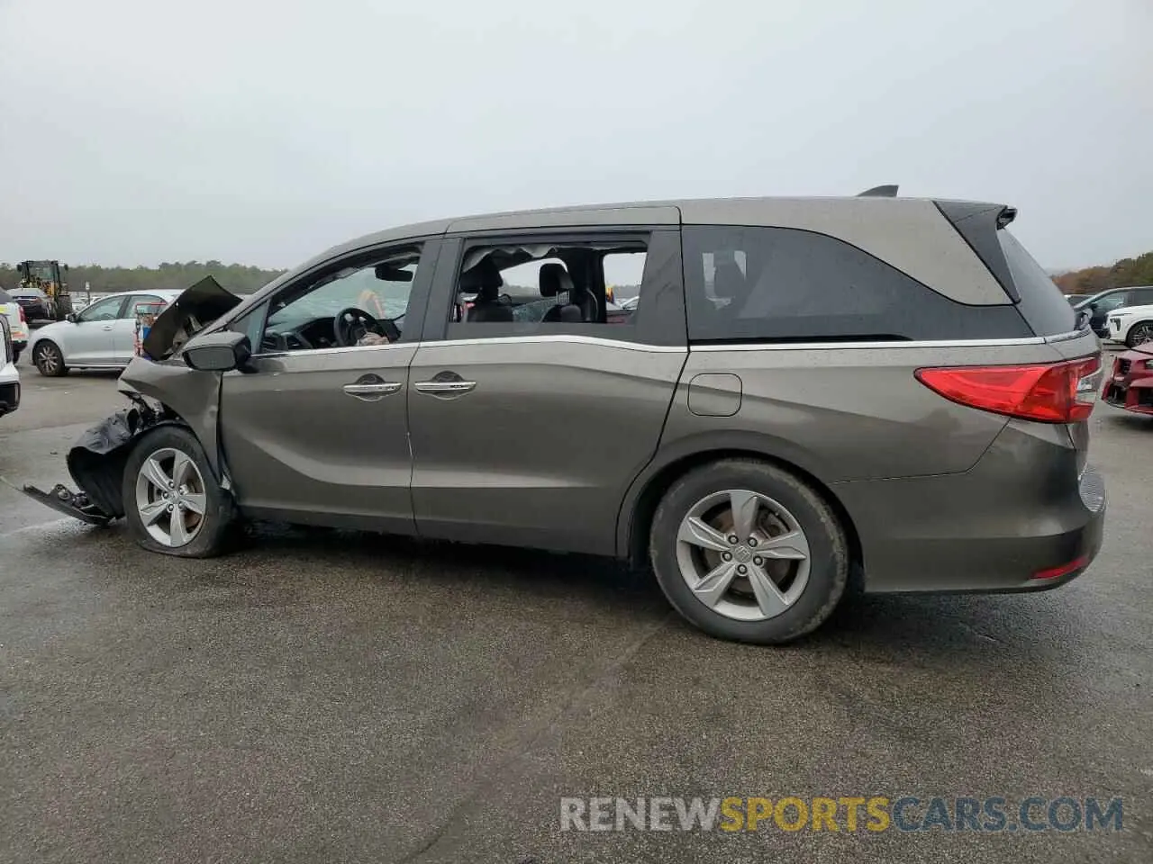 2 Photograph of a damaged car 5FNRL6H70LB070221 HONDA All Models 2020
