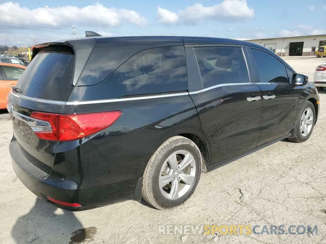3 Photograph of a damaged car 5FNRL6H71LB016622 HONDA All Models 2020