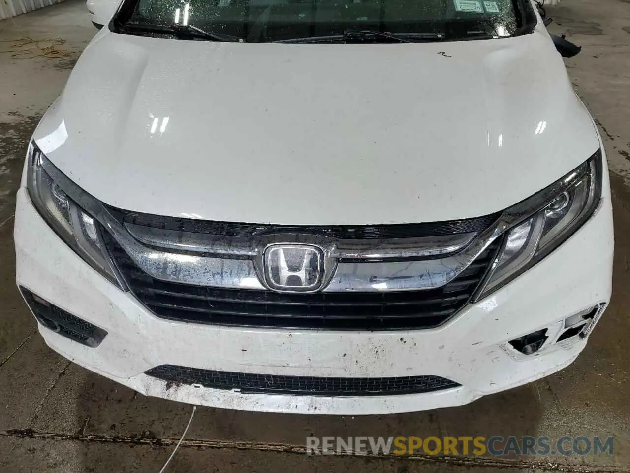 12 Photograph of a damaged car 5FNRL6H71LB021299 HONDA All Models 2020
