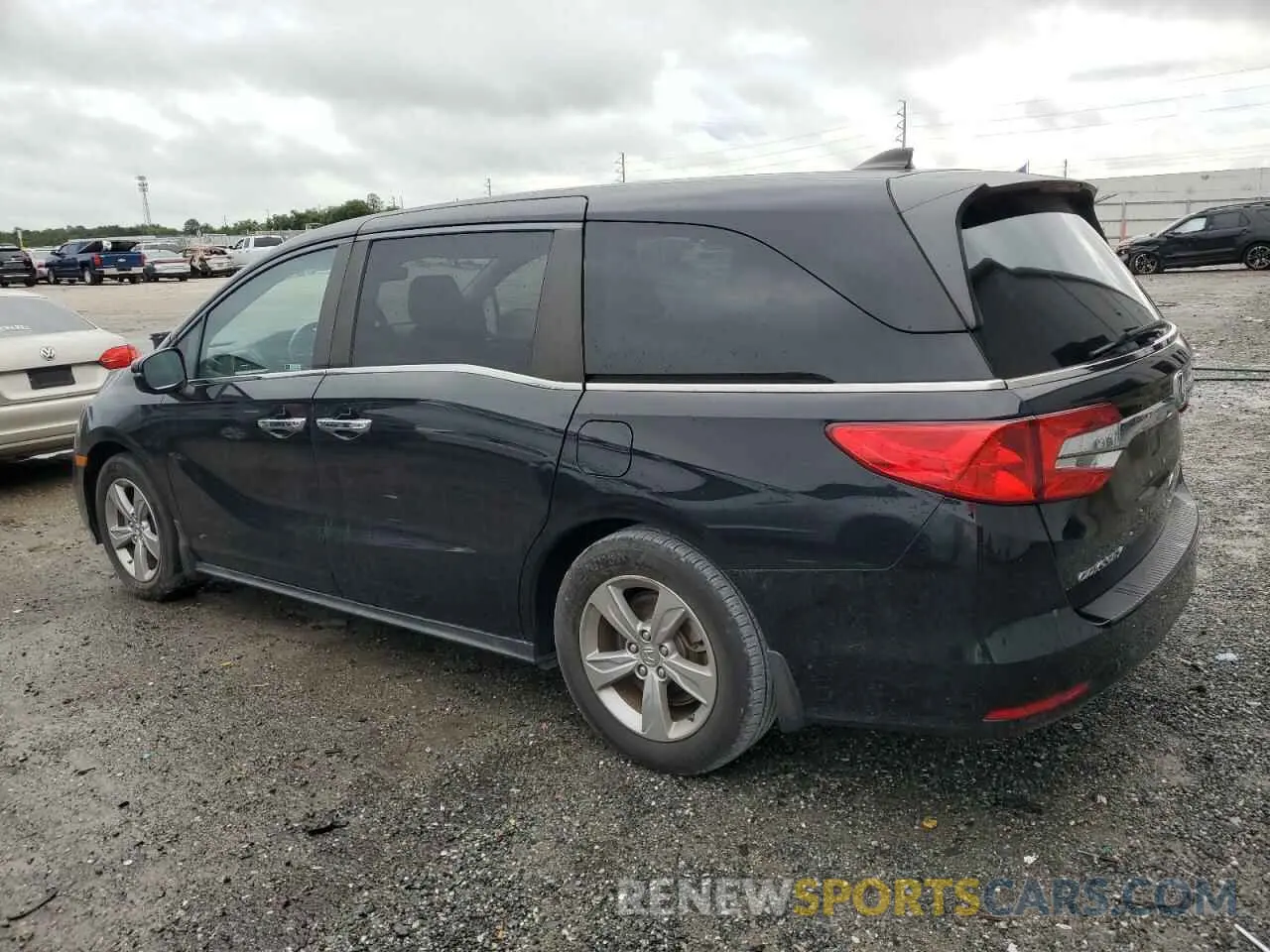 2 Photograph of a damaged car 5FNRL6H71LB045666 HONDA All Models 2020