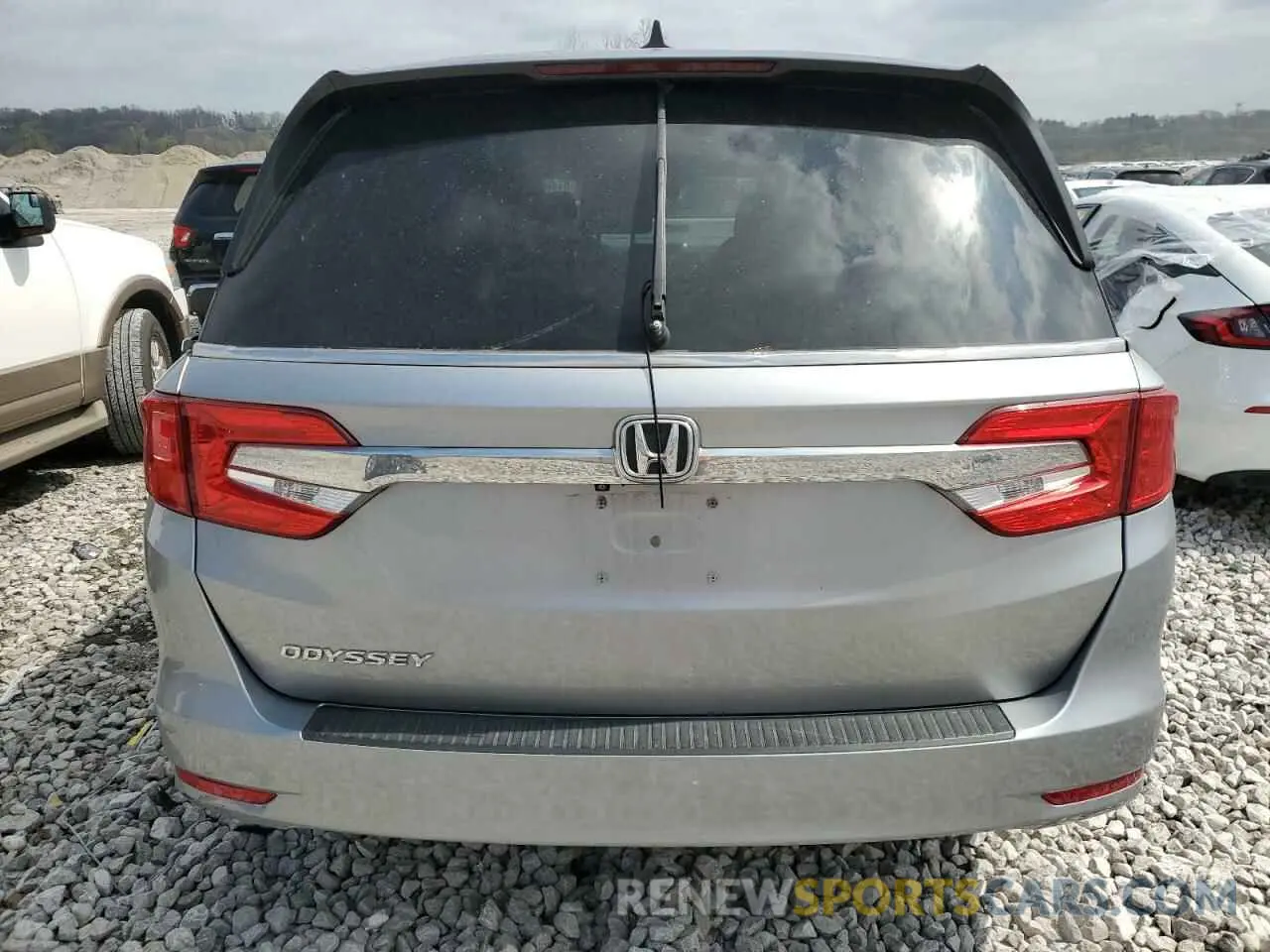 6 Photograph of a damaged car 5FNRL6H72LB048687 HONDA All Models 2020