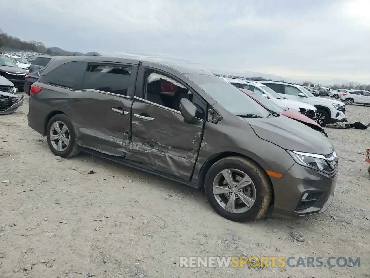 4 Photograph of a damaged car 5FNRL6H73LB022390 HONDA All Models 2020