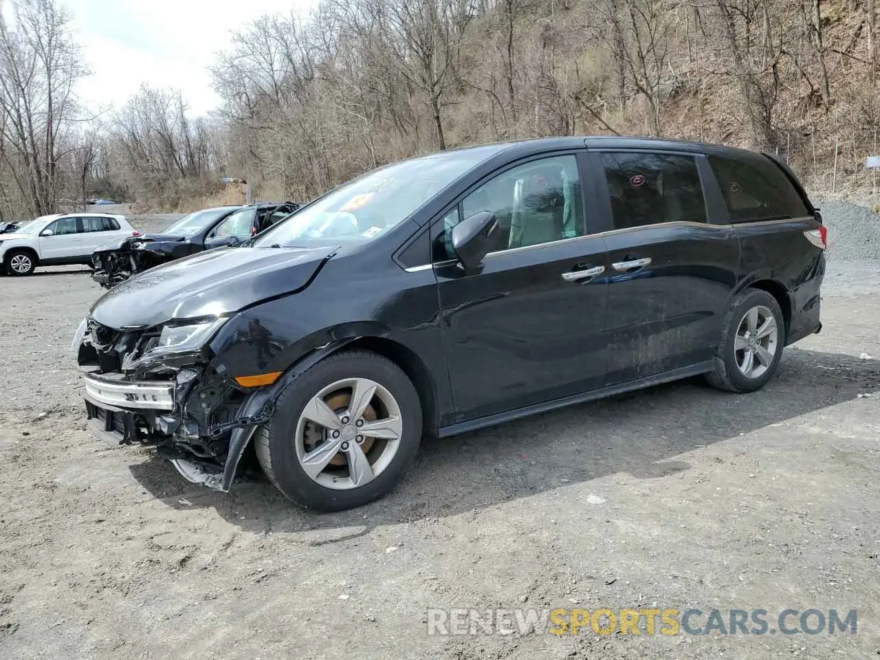 1 Photograph of a damaged car 5FNRL6H73LB056569 HONDA All Models 2020