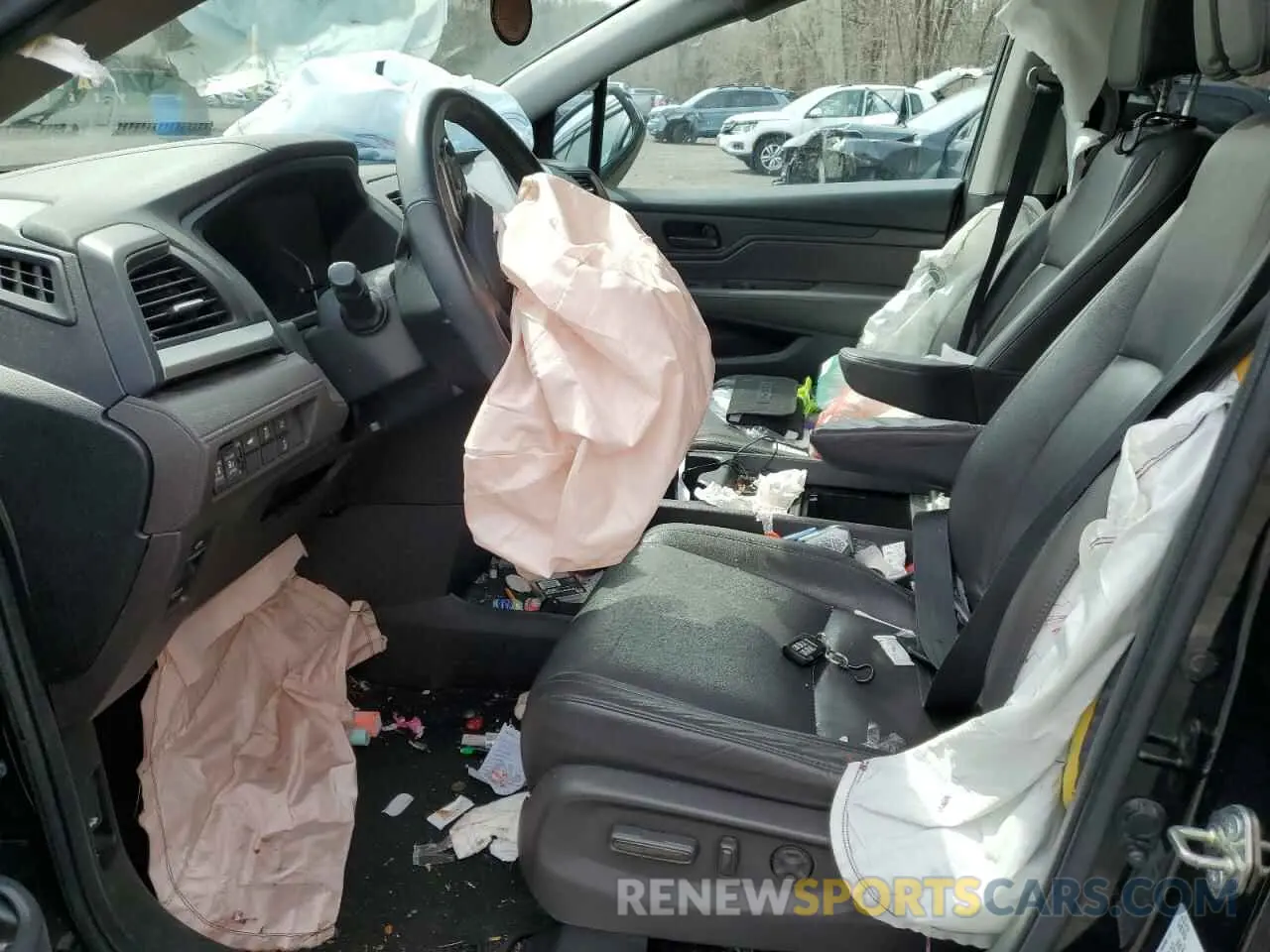 7 Photograph of a damaged car 5FNRL6H73LB056569 HONDA All Models 2020