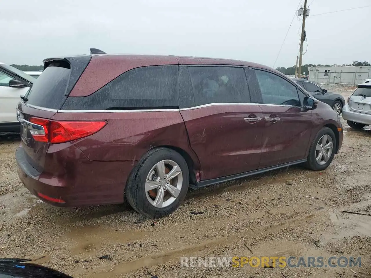 3 Photograph of a damaged car 5FNRL6H74LB024326 HONDA All Models 2020