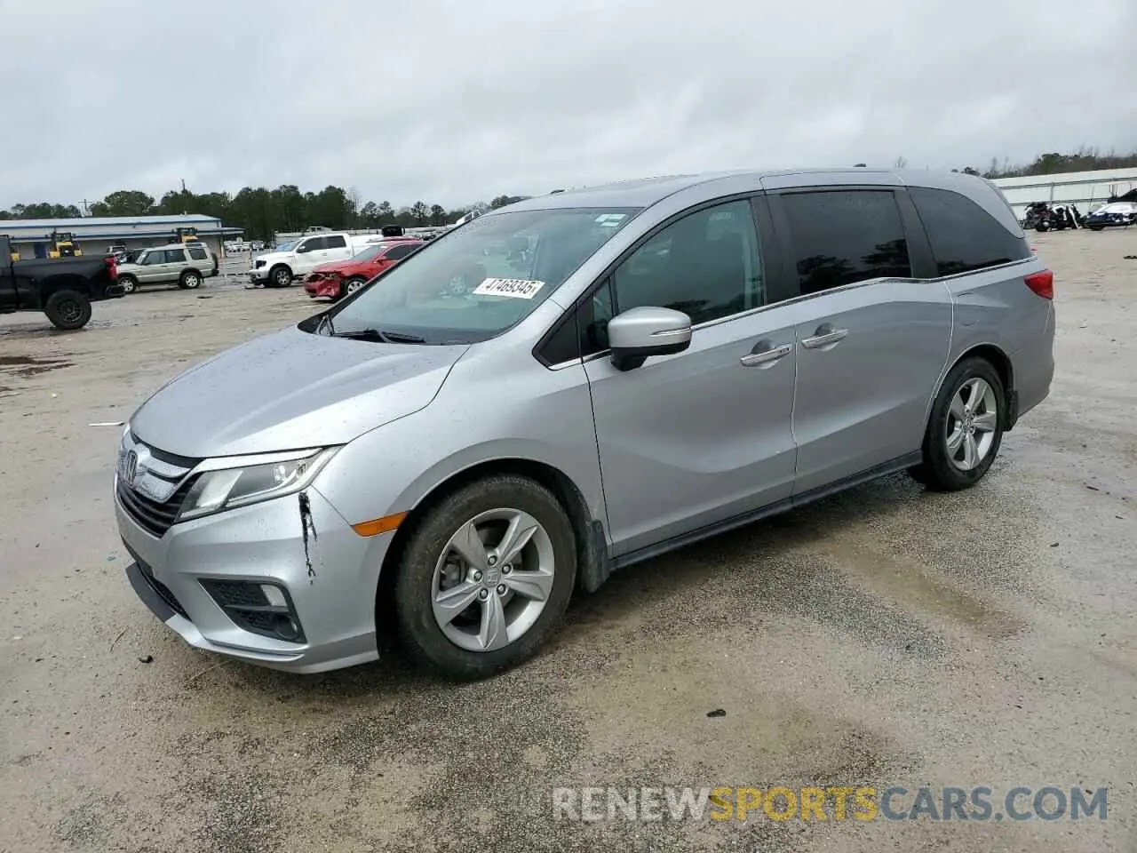1 Photograph of a damaged car 5FNRL6H74LB047668 HONDA All Models 2020