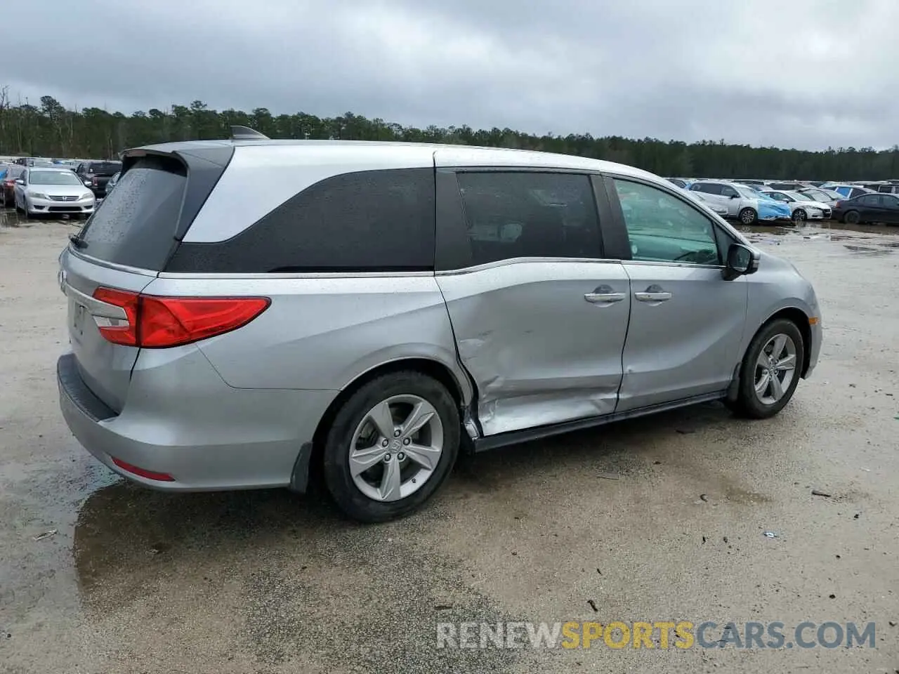 3 Photograph of a damaged car 5FNRL6H74LB047668 HONDA All Models 2020