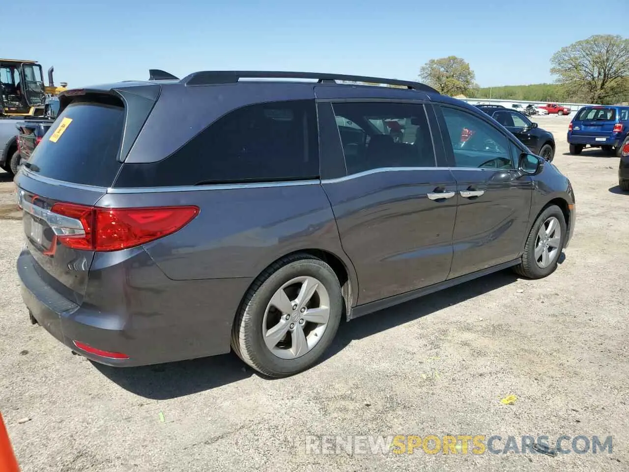 3 Photograph of a damaged car 5FNRL6H76LB003073 HONDA All Models 2020