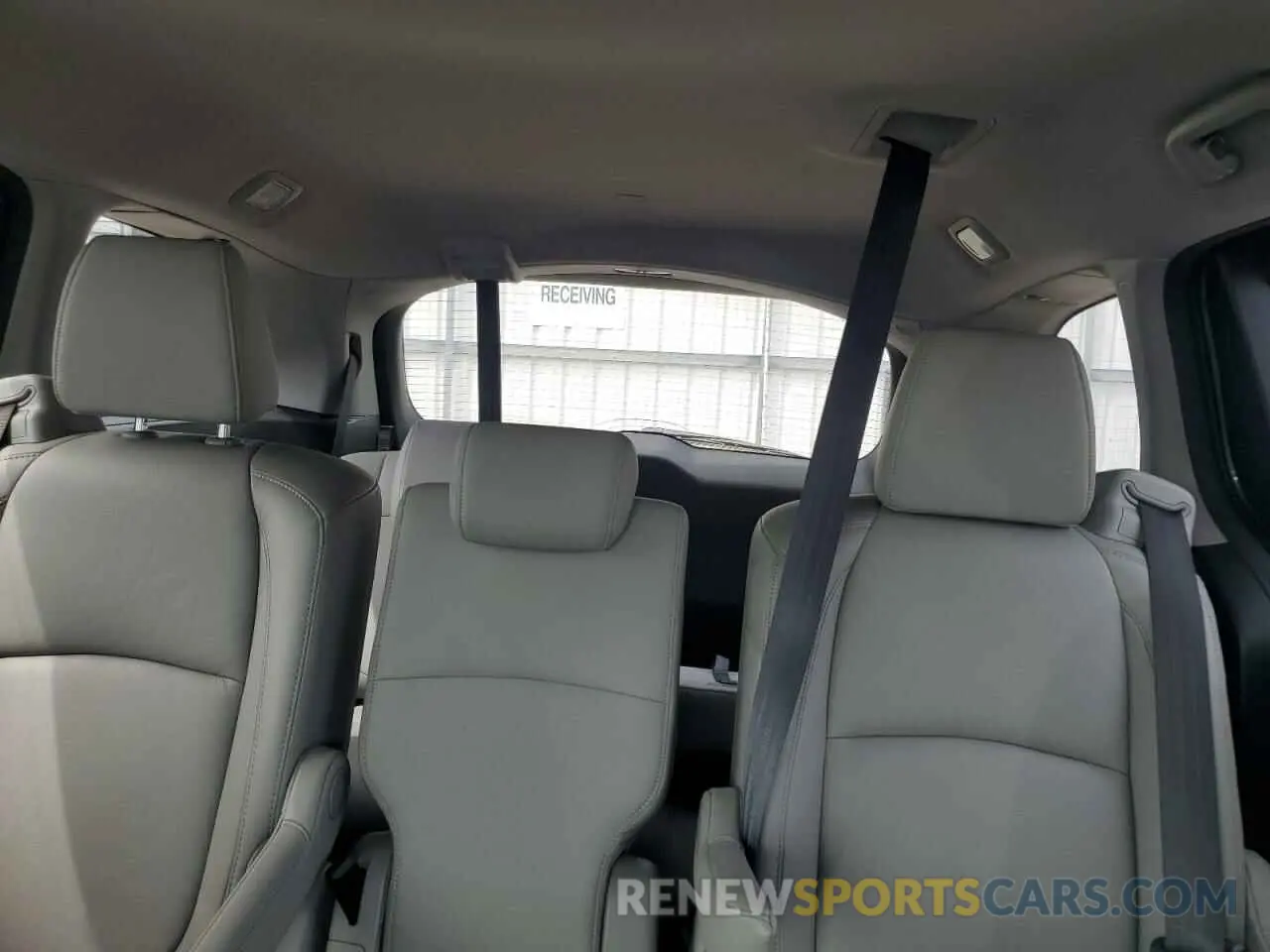 10 Photograph of a damaged car 5FNRL6H76LB051138 HONDA All Models 2020