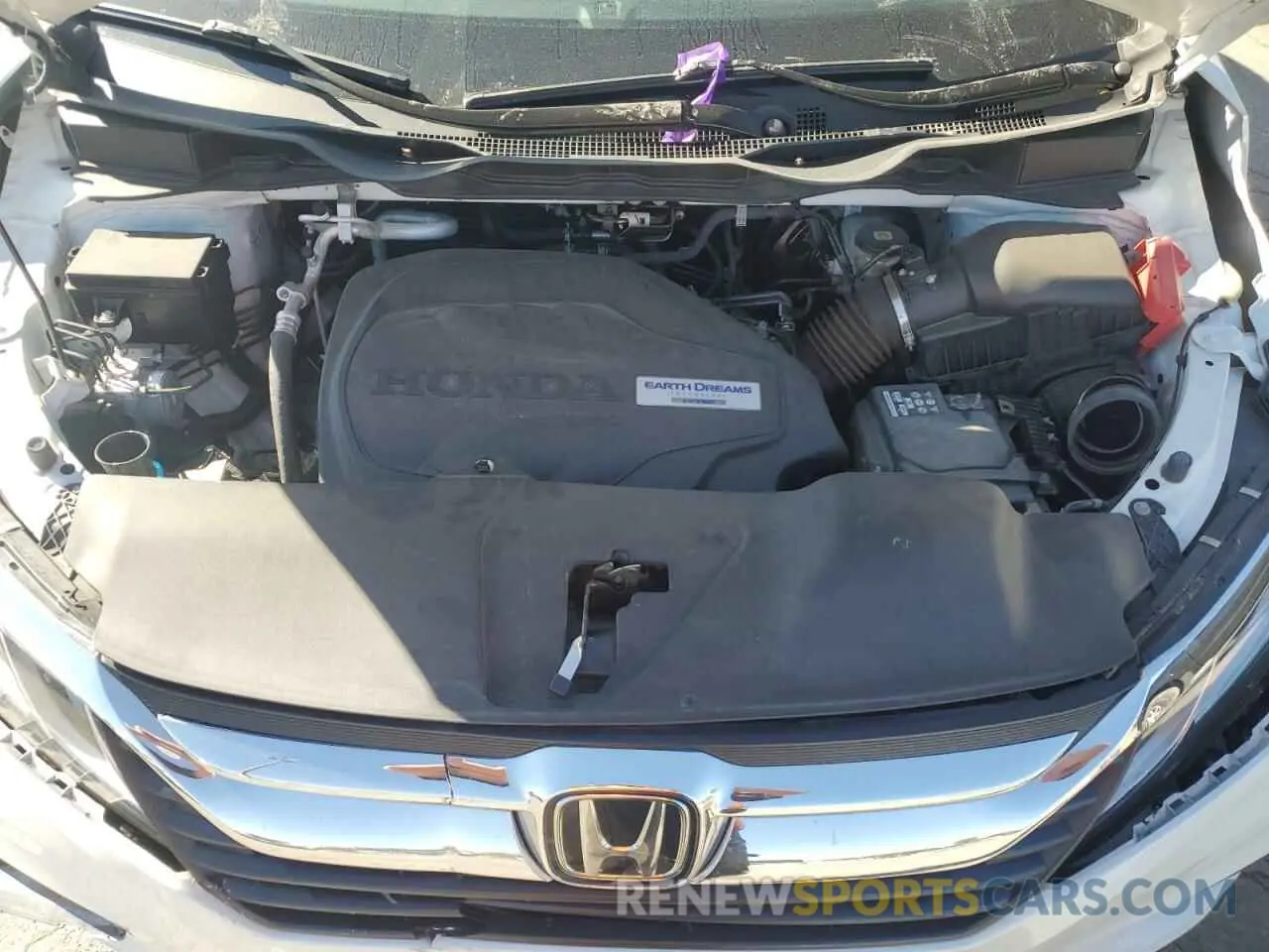 12 Photograph of a damaged car 5FNRL6H76LB060793 HONDA All Models 2020
