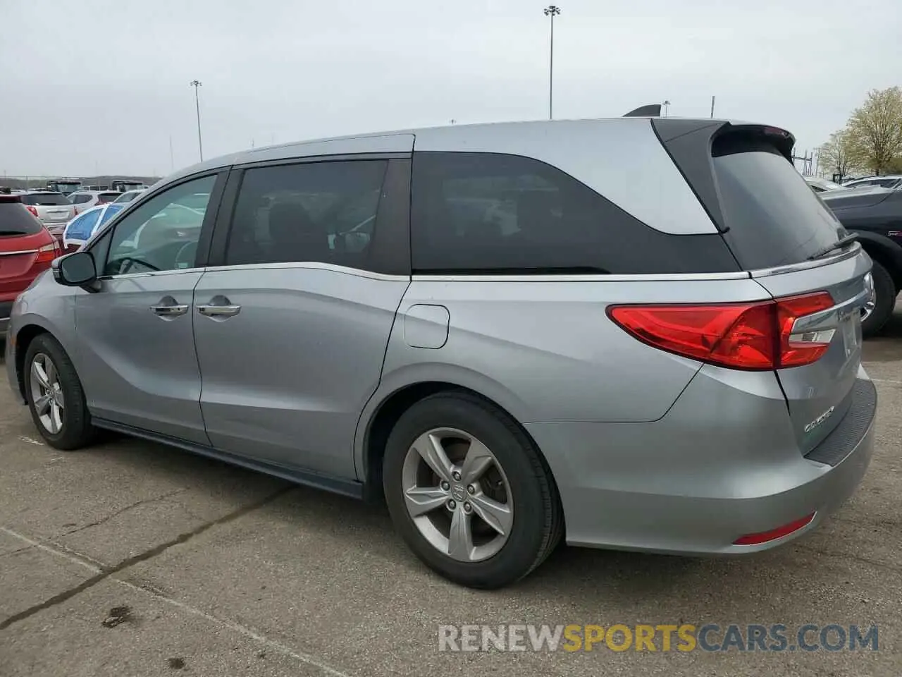 2 Photograph of a damaged car 5FNRL6H77LB014535 HONDA All Models 2020