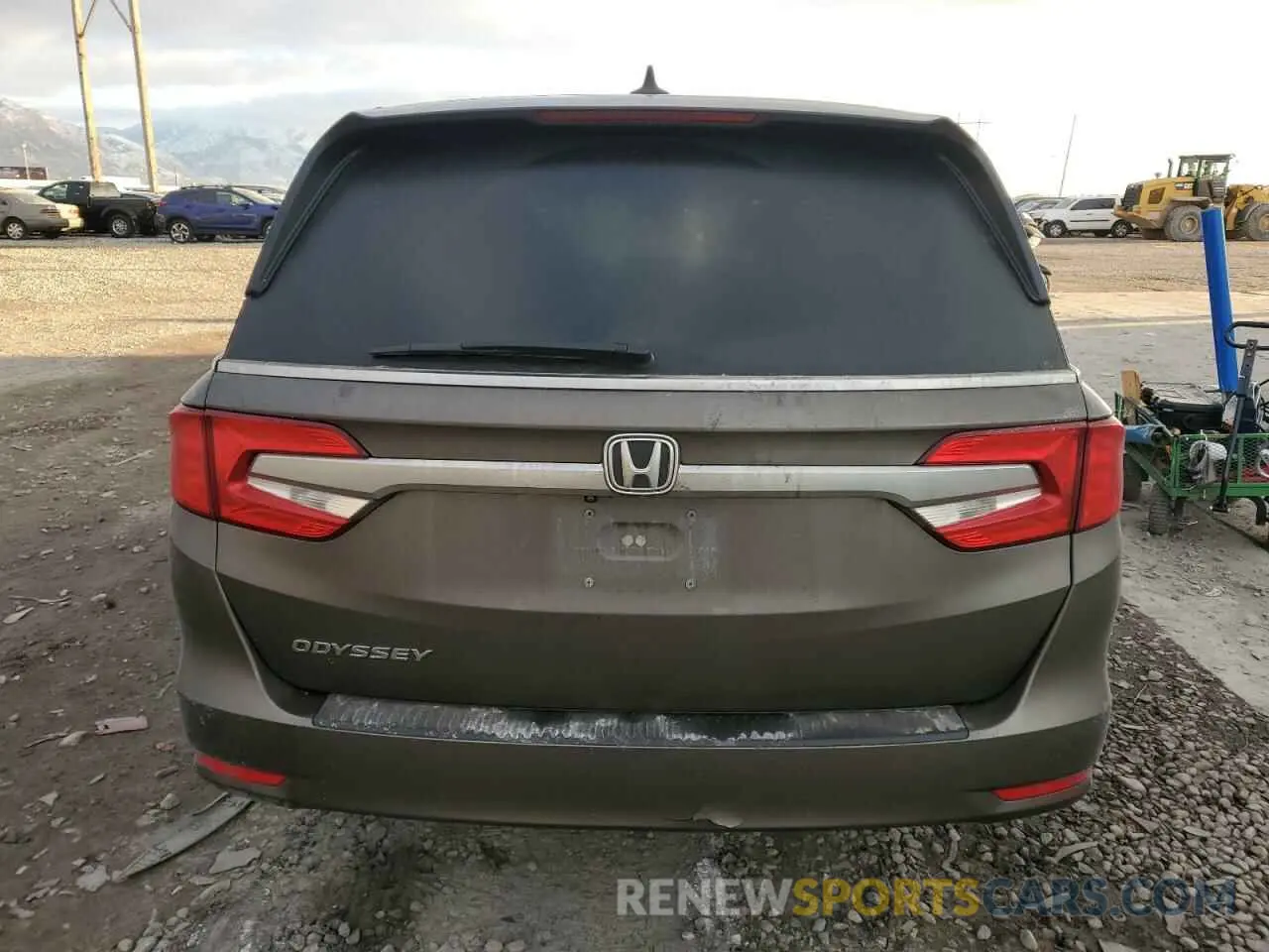 6 Photograph of a damaged car 5FNRL6H77LB027558 HONDA All Models 2020