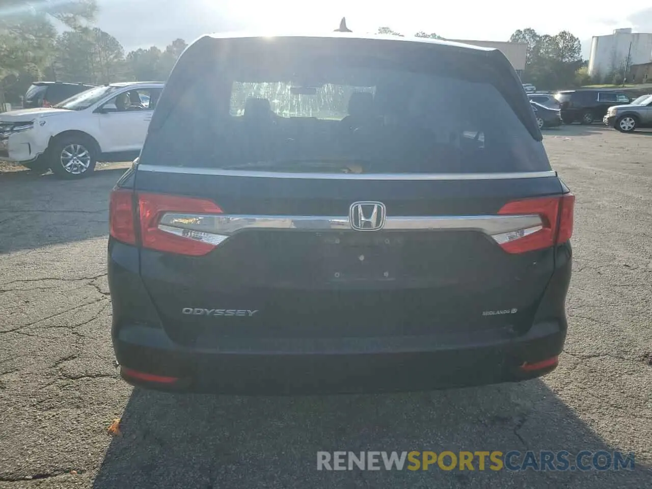 6 Photograph of a damaged car 5FNRL6H78LB050556 HONDA All Models 2020