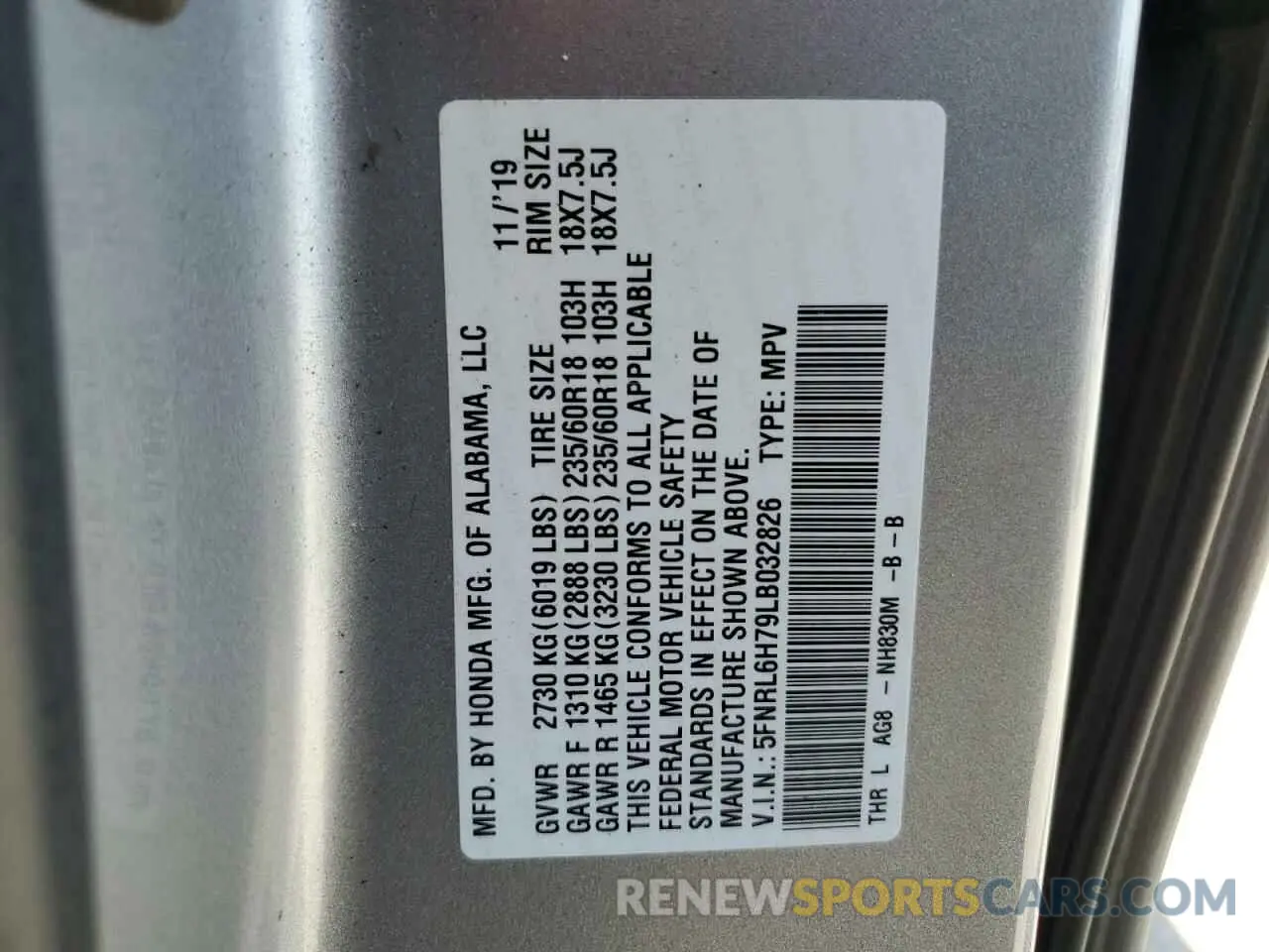 13 Photograph of a damaged car 5FNRL6H79LB032826 HONDA All Models 2020