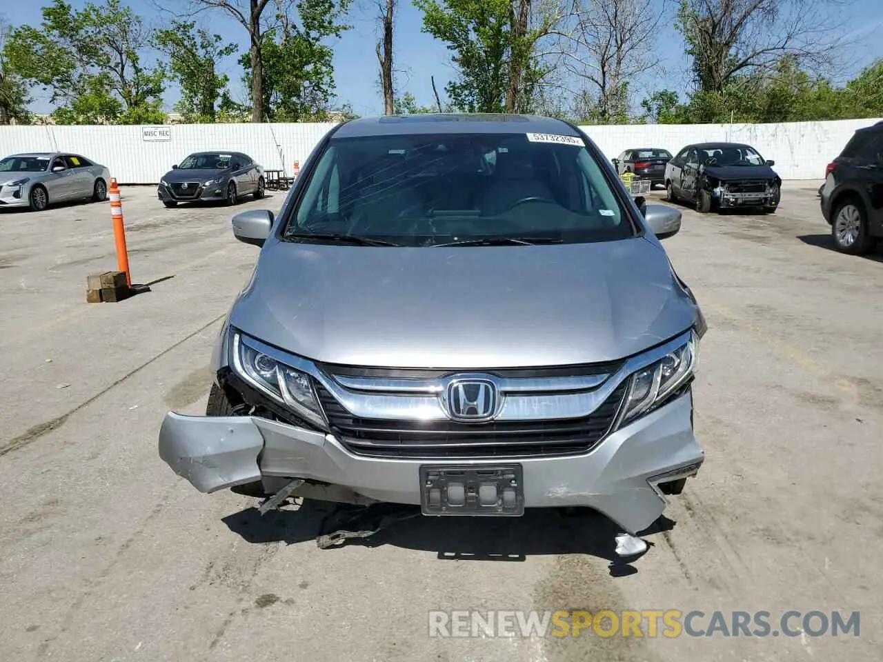 5 Photograph of a damaged car 5FNRL6H79LB032826 HONDA All Models 2020