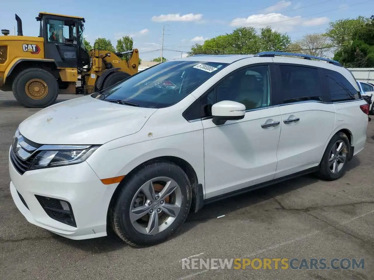1 Photograph of a damaged car 5FNRL6H79LB040523 HONDA All Models 2020