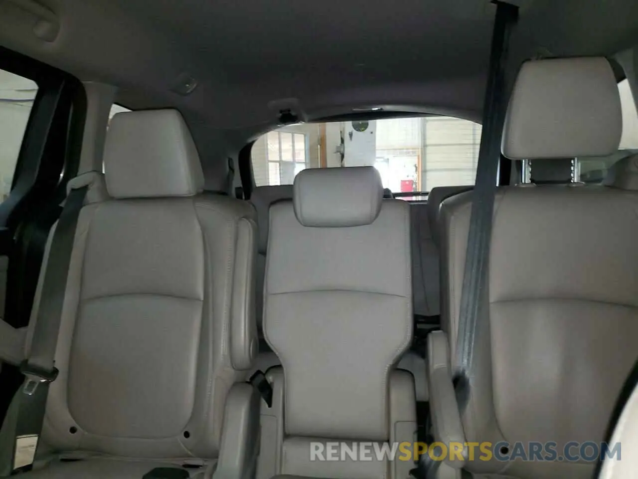 10 Photograph of a damaged car 5FNRL6H7XLB003612 HONDA All Models 2020