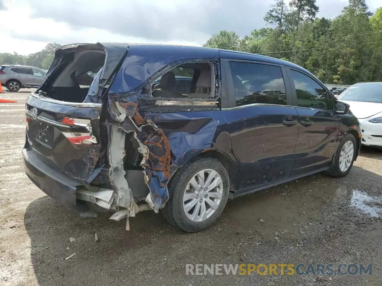 3 Photograph of a damaged car 5FNRL6H24MB044310 HONDA All Models 2021