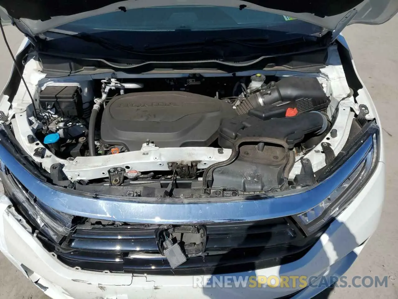 14 Photograph of a damaged car 5FNRL6H50MB038692 HONDA All Models 2021