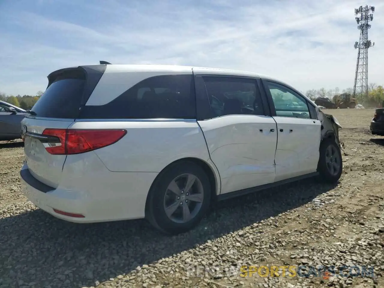 3 Photograph of a damaged car 5FNRL6H58MB044532 HONDA All Models 2021