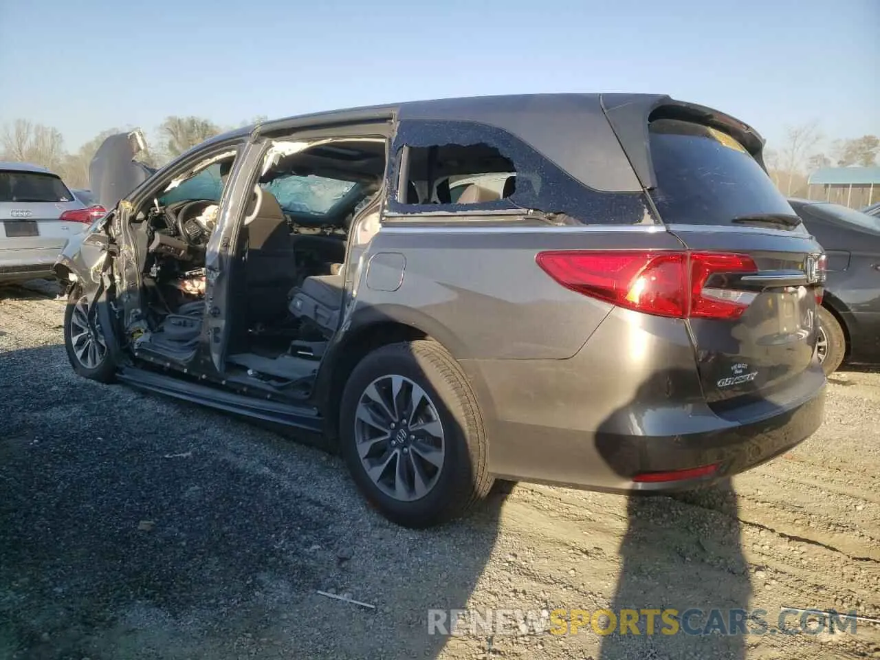 2 Photograph of a damaged car 5FNRL6H70MB011980 HONDA All Models 2021