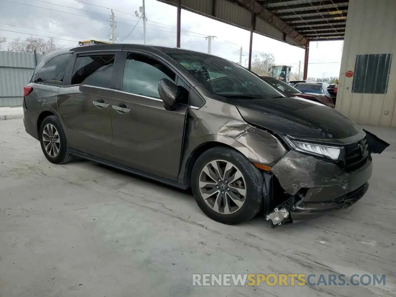 4 Photograph of a damaged car 5FNRL6H78MB036741 HONDA All Models 2021