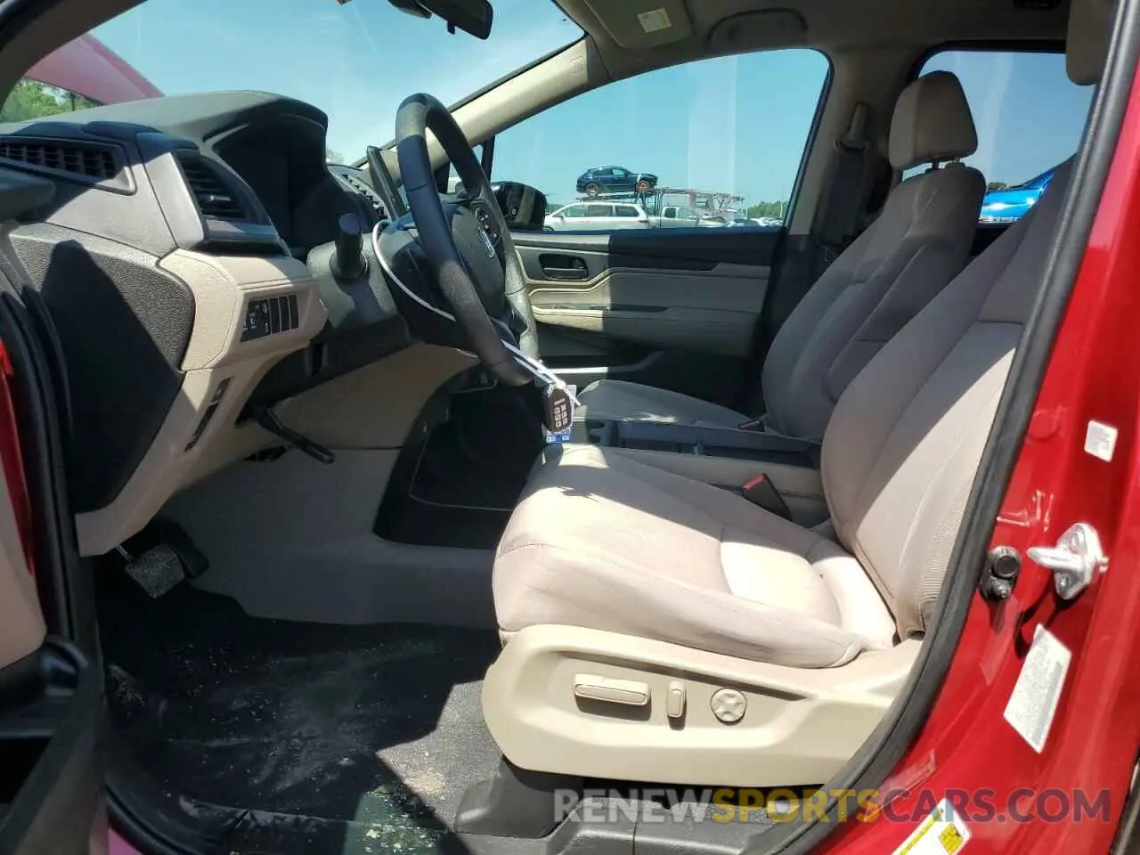 7 Photograph of a damaged car 5FNRL6H50NB011140 HONDA All Models 2022