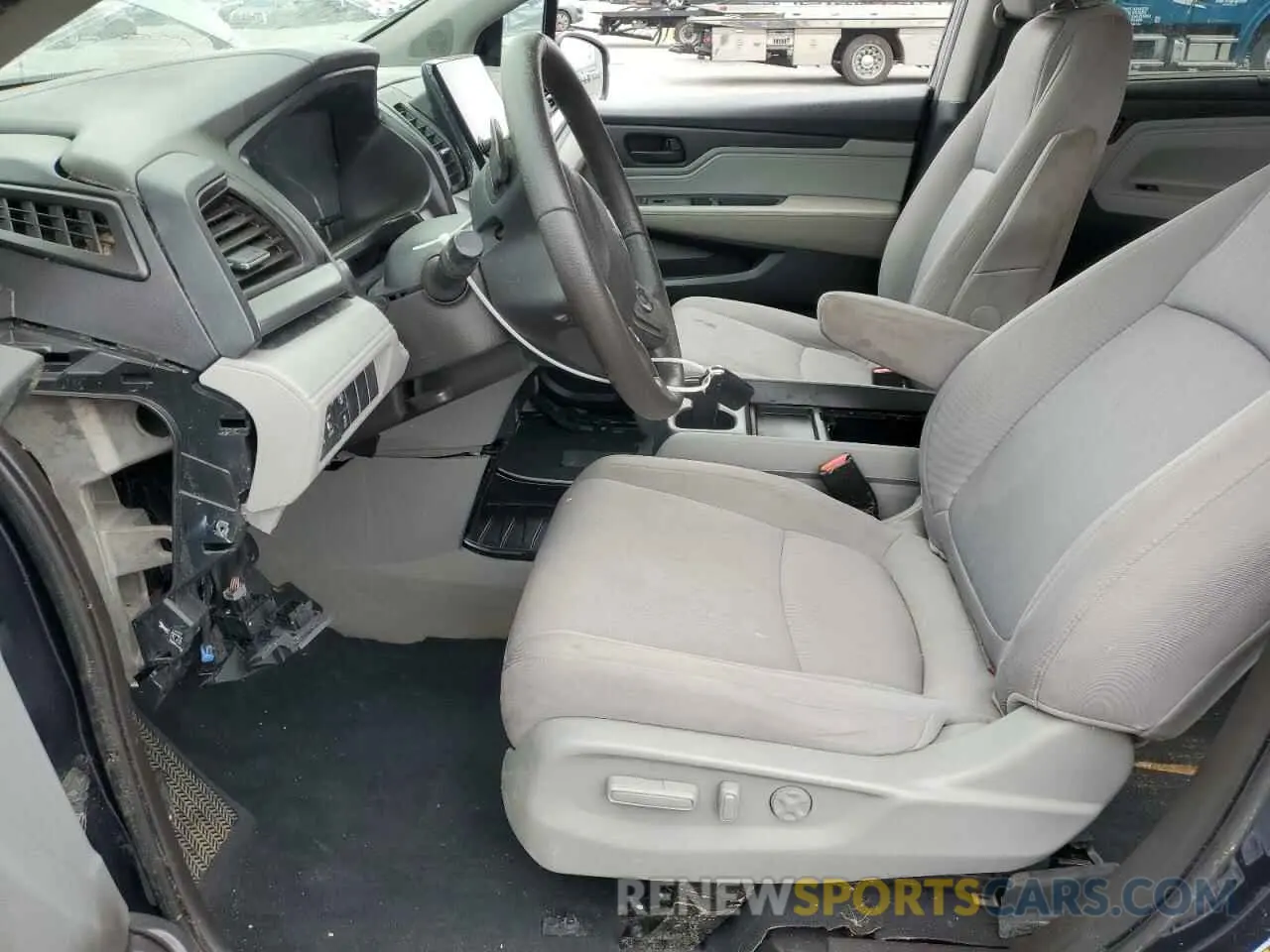 7 Photograph of a damaged car 5FNRL6H50NB052352 HONDA All Models 2022