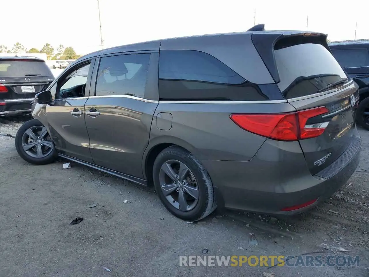 2 Photograph of a damaged car 5FNRL6H52NB000303 HONDA All Models 2022