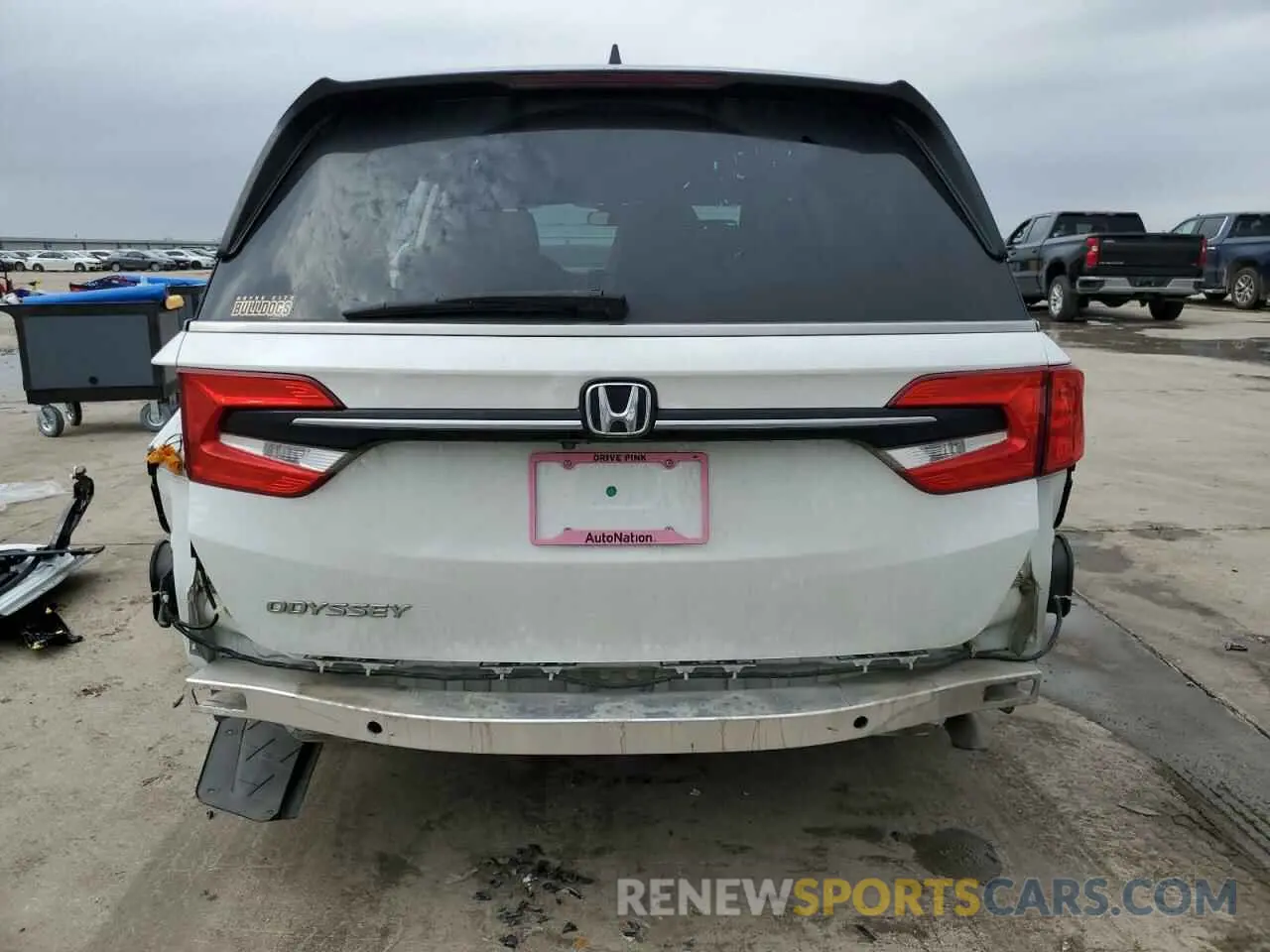 6 Photograph of a damaged car 5FNRL6H59NB018877 HONDA All Models 2022