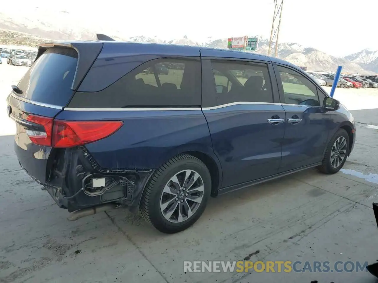 3 Photograph of a damaged car 5FNRL6H71NB061658 HONDA All Models 2022