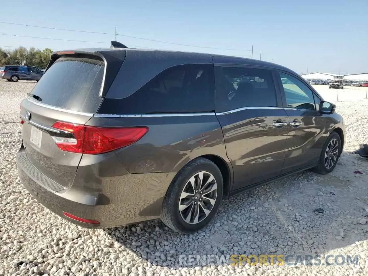 3 Photograph of a damaged car 5FNRL6H73NB035370 HONDA All Models 2022