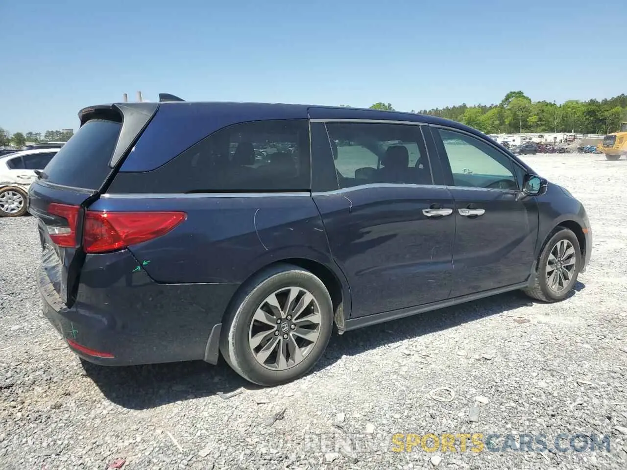3 Photograph of a damaged car 5FNRL6H76NB006493 HONDA All Models 2022