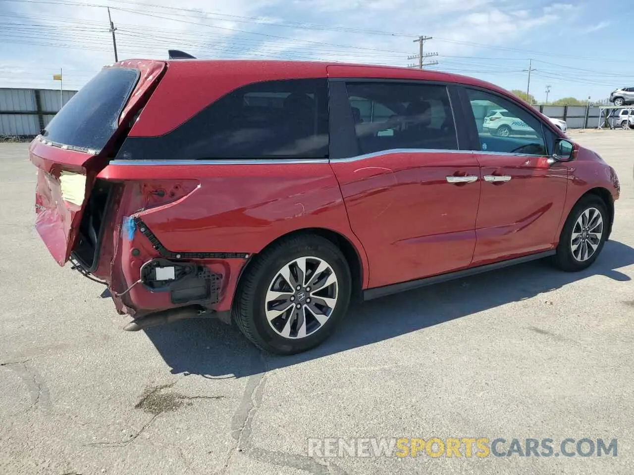 3 Photograph of a damaged car 5FNRL6H76NB017297 HONDA All Models 2022