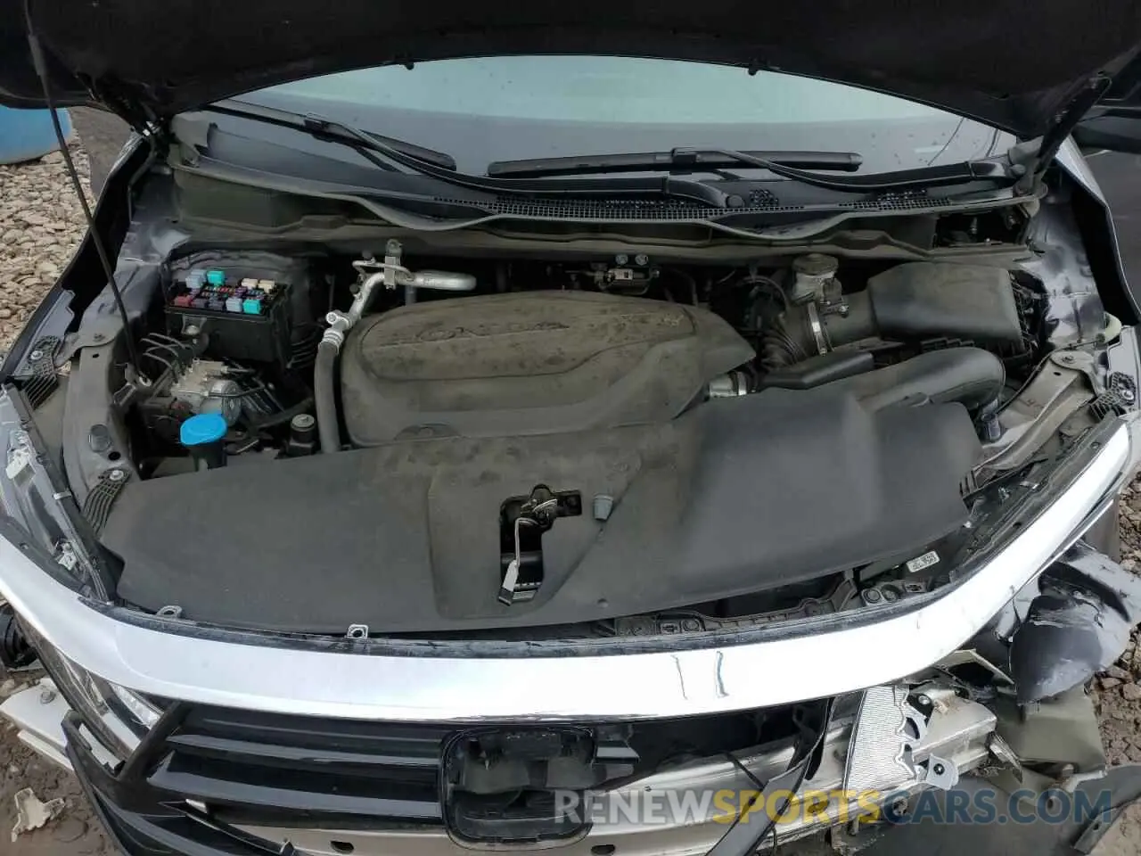 13 Photograph of a damaged car 5FNRL6H78NB049944 HONDA All Models 2022