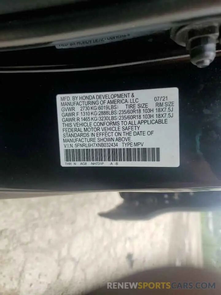 13 Photograph of a damaged car 5FNRL6H7XNB032434 HONDA All Models 2022