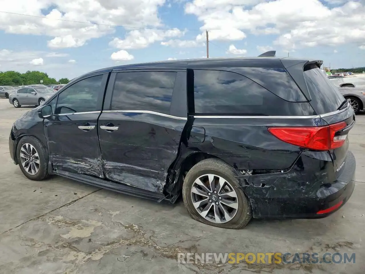 2 Photograph of a damaged car 5FNRL6H60RB061180 HONDA All Models 2024