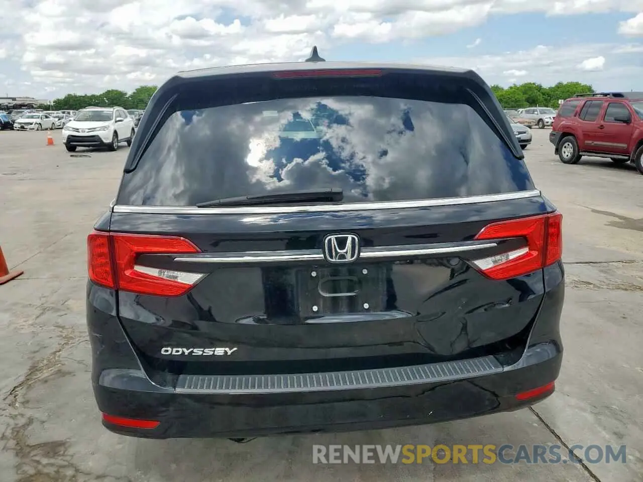 6 Photograph of a damaged car 5FNRL6H60RB061180 HONDA All Models 2024