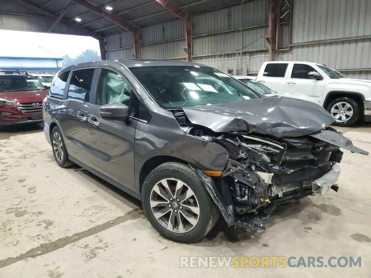 4 Photograph of a damaged car 5FNRL6H63RB009705 HONDA All Models 2024