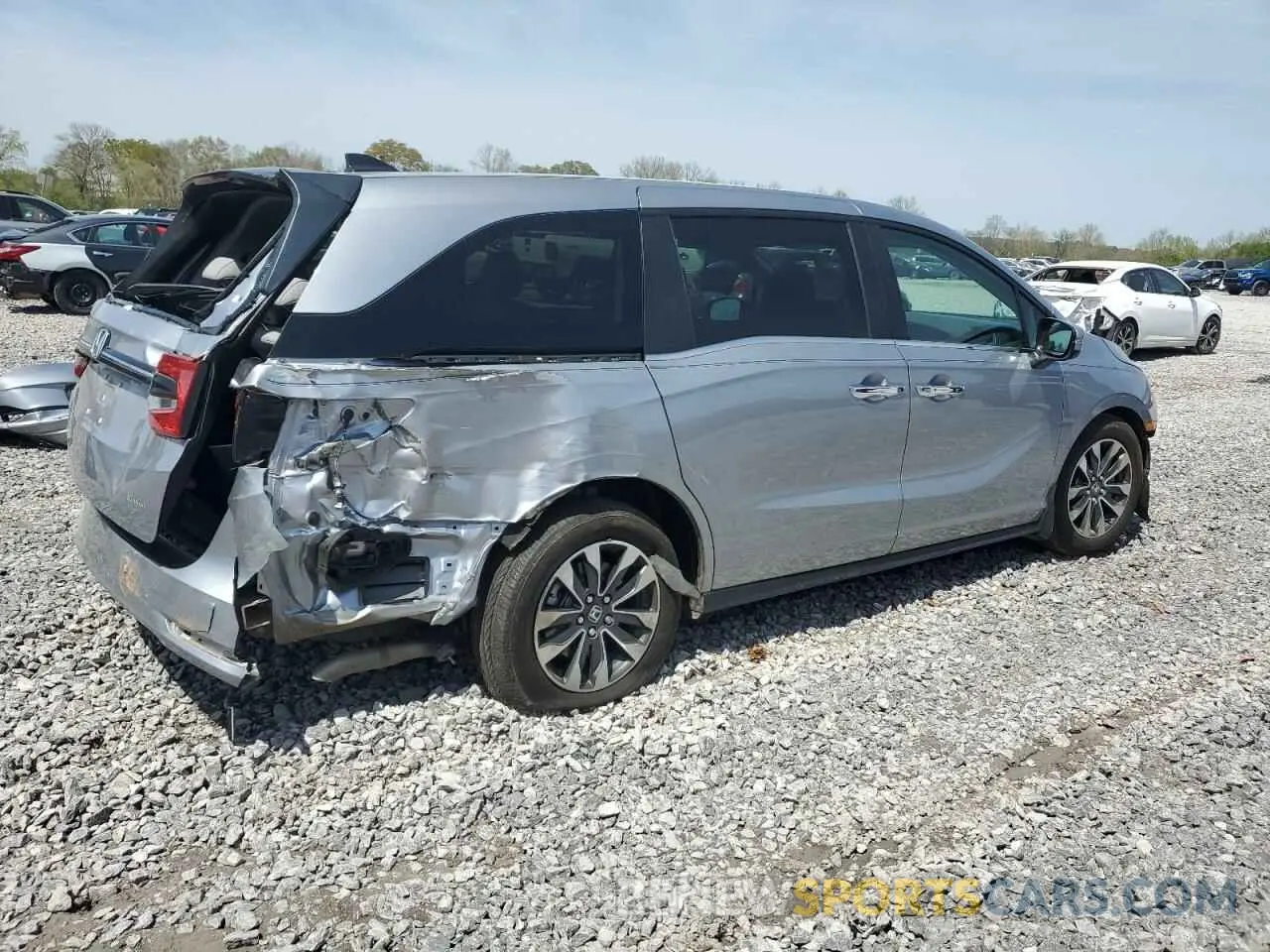 3 Photograph of a damaged car 5FNRL6H63RB046690 HONDA All Models 2024