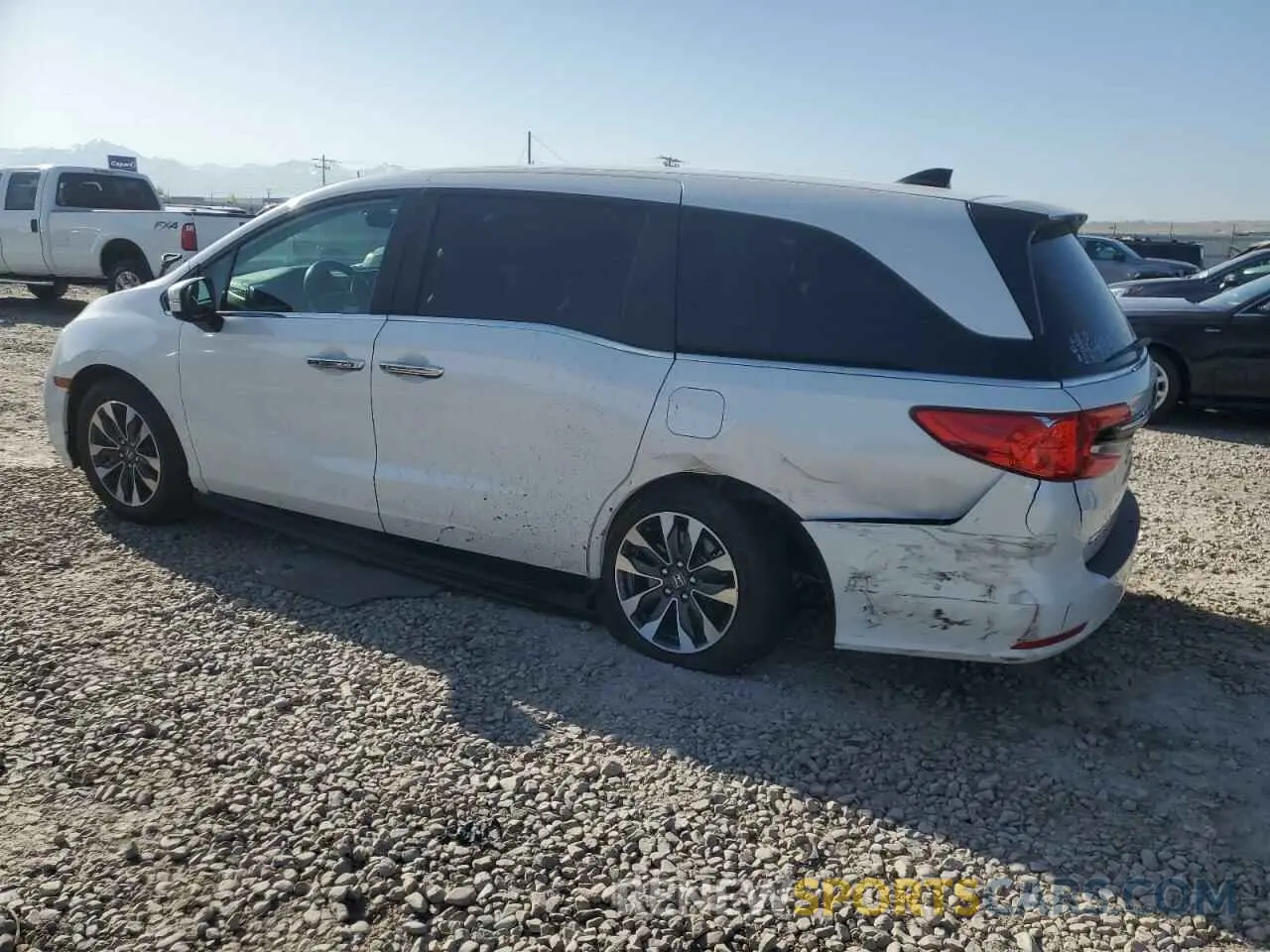 2 Photograph of a damaged car 5FNRL6H65RB049073 HONDA All Models 2024