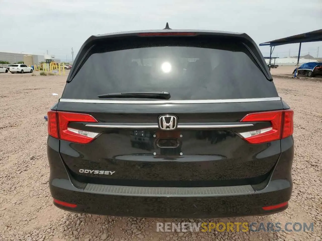 6 Photograph of a damaged car 5FNRL6H67RB023736 HONDA All Models 2024