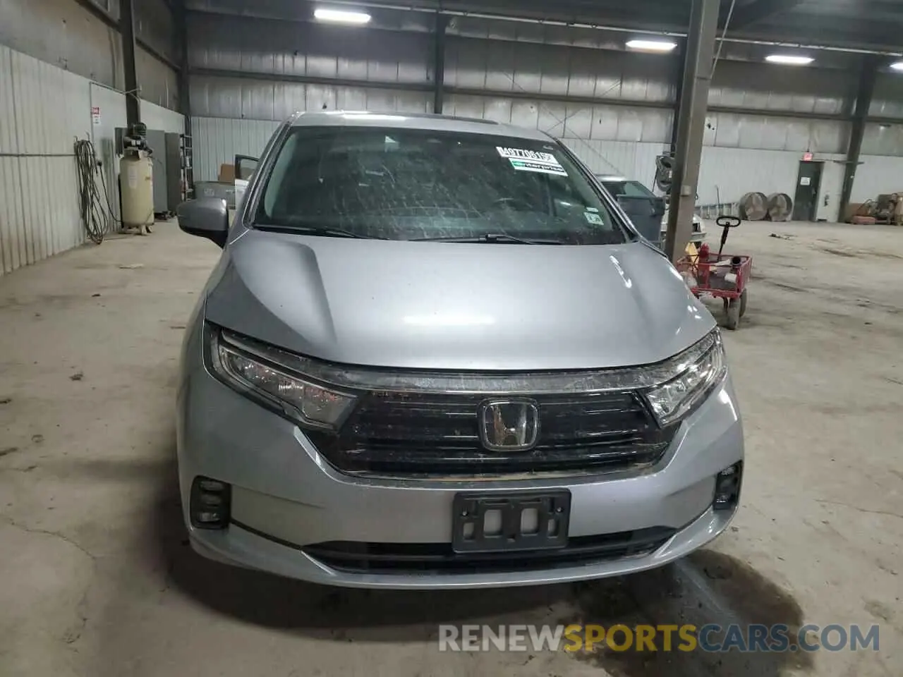5 Photograph of a damaged car 5FNRL6H68RB046653 HONDA All Models 2024