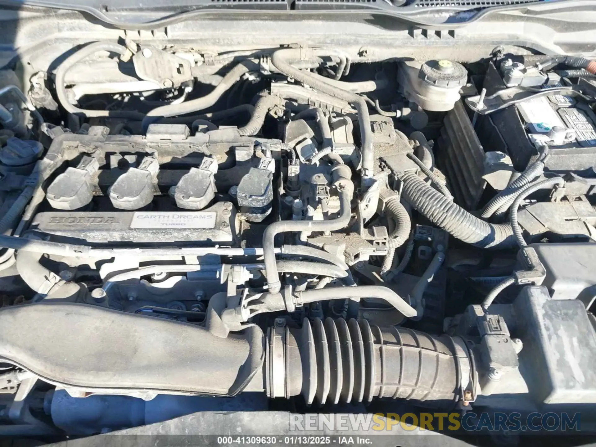 10 Photograph of a damaged car 19XFC1F30KE001927 HONDA CIVIC 2019