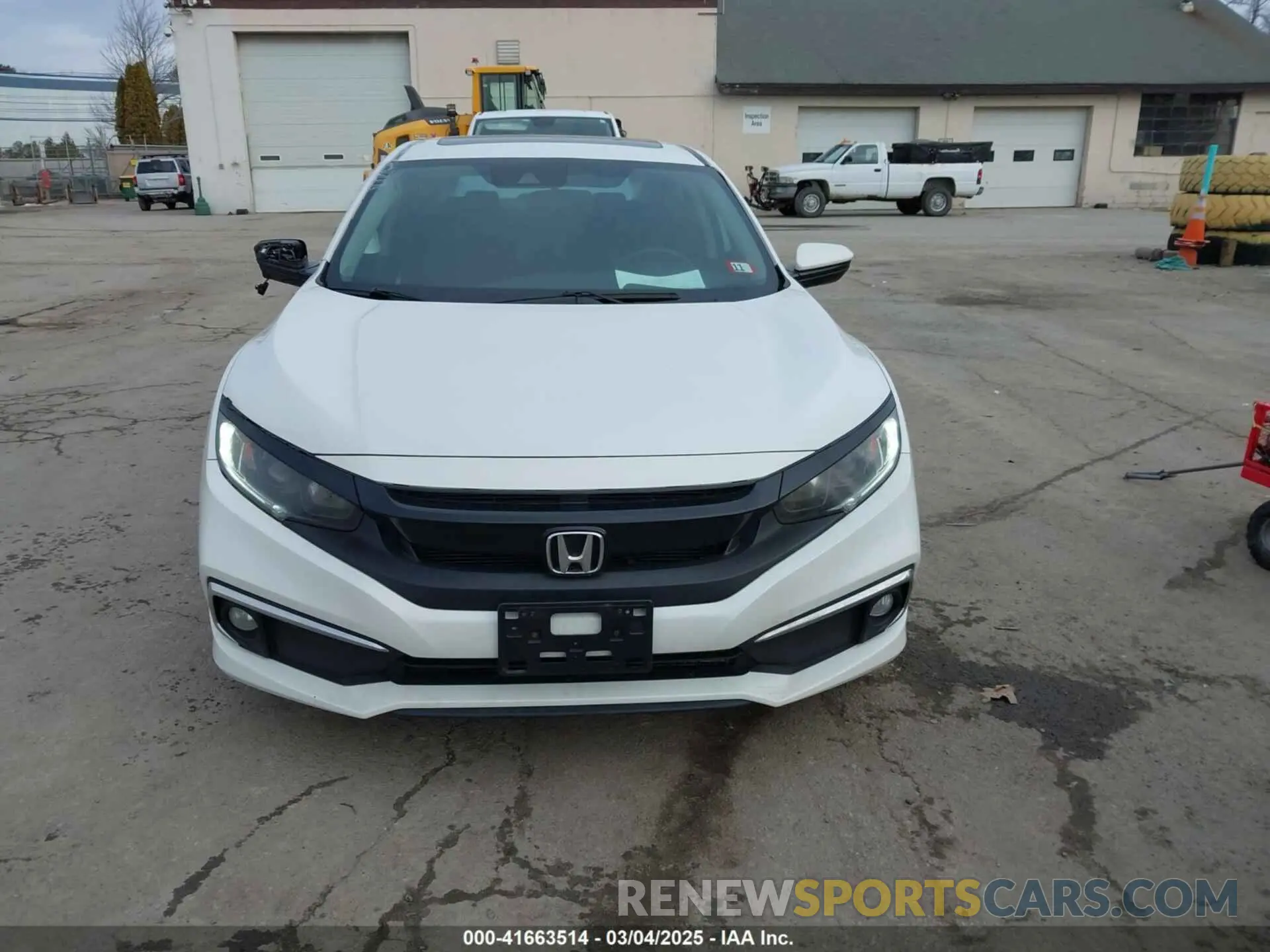 12 Photograph of a damaged car 19XFC1F30KE015570 HONDA CIVIC 2019