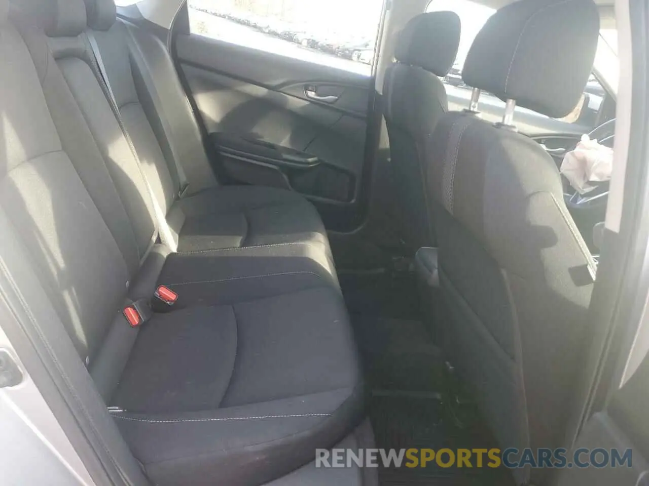 10 Photograph of a damaged car 19XFC1F30KE203179 HONDA CIVIC 2019