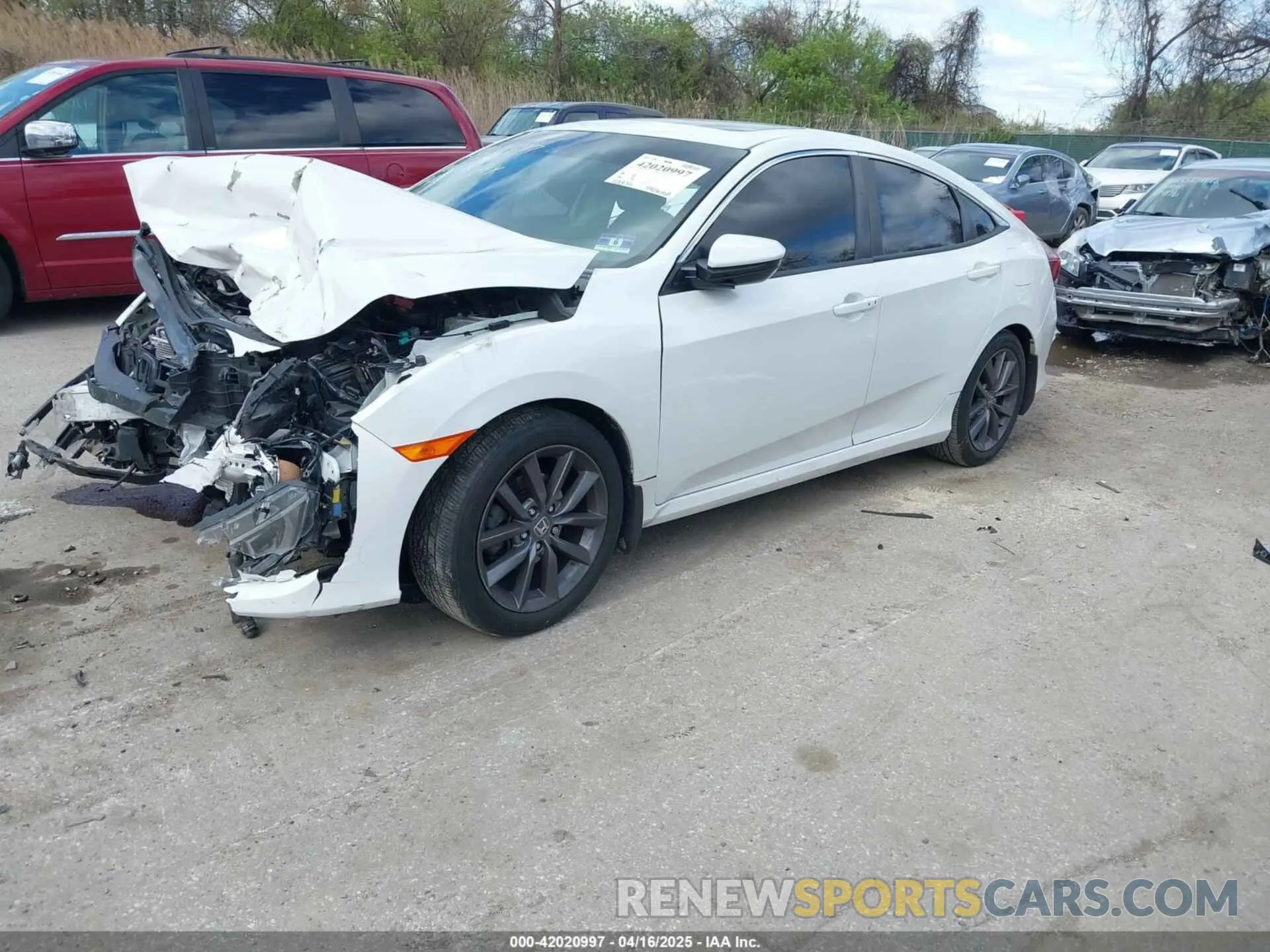 2 Photograph of a damaged car 19XFC1F30KE208186 HONDA CIVIC 2019