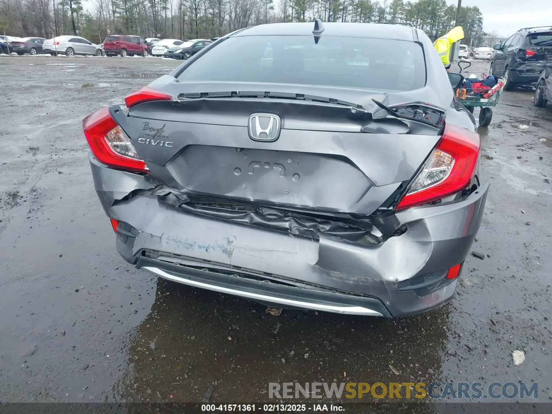 6 Photograph of a damaged car 19XFC1F31KE002777 HONDA CIVIC 2019